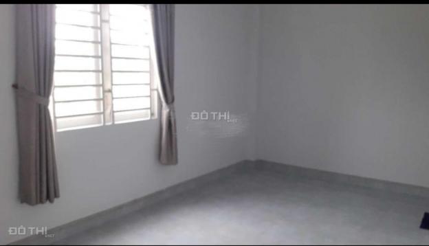 Cho thuê nhà nguyên căn 2 lầu, DTSD 150m2 tại đường 28, P. Linh Đông, Thủ Đức, giá 9 tr/th 12860994