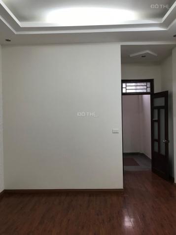 Nhà đẹp giá rẻ tại Nguyễn Ngọc Vũ, đủ nội thất, ở luôn, 48m2 * 5T, 2.8 tỷ 12861078