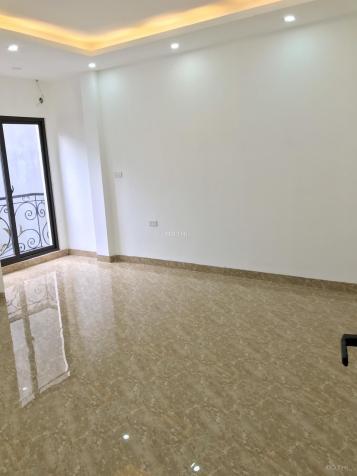 Bán nhà 2,95 tỷ ngõ 50 Kim Hoa, Hồ Ba Mẫu, Đống Đa, 5 tầng mới đẹp long lanh, view sân 100m2 12862871