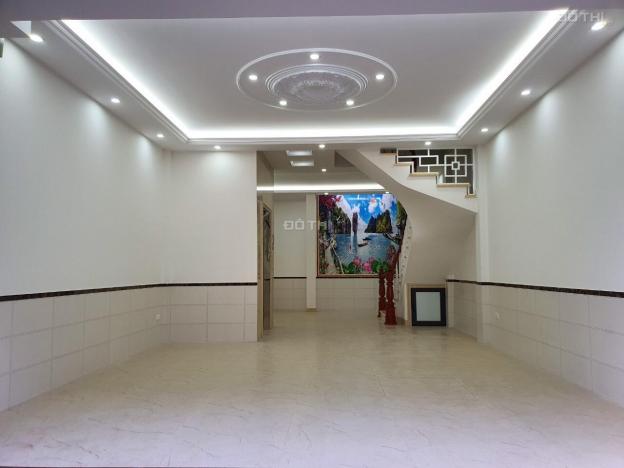 Bán nhà 80m2 x 5T TM, giá 15,5 tỷ PL đường ô tô tránh nhau Võ Chí Công, Lạc Long Quân, Tây Hồ 12870572