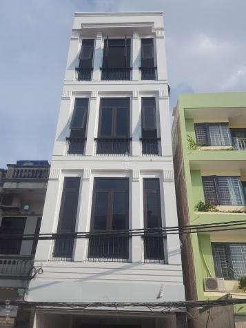 Cho thuê nhà 4 tầng 1 tum x 80m2/tầng, đường Vũ Đức Thận, Long Biên, Hà Nội, 0366888959 12841293