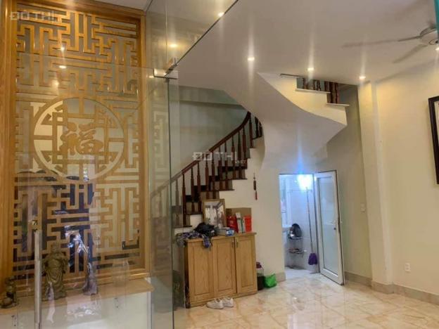 Cần bán gấp nhà ở Vũ Tông Phan, 40m2, 5T, 3.5 tỷ, liên hệ: 0902019196 12878246
