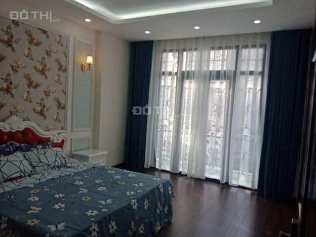 CC cần bán nhà 5T * 50m2, đường rộng 17m, kinh doanh tốt tại KĐT Xa La. Giá 5,6 tỷ, 0898982846 12878783