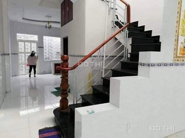 Định cư nước ngoài bán lại căn nhà đang ở 1 lầu Tân Thới Nhì 24, Hóc Môn, 100m2, shr, 980 tr 12882765