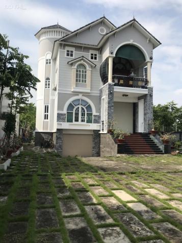 Chính chủ cần bán biệt thự sân vườn đối diện sông tại kênh Cần Lộc, TT Vàm Láng, Tiền Giang 12883435