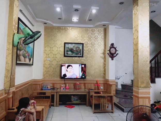 Bán nhà ở Việt Hưng, sau lưng Big C, giá chỉ 1,89 tỷ - sổ đỏ chính chủ 12884839