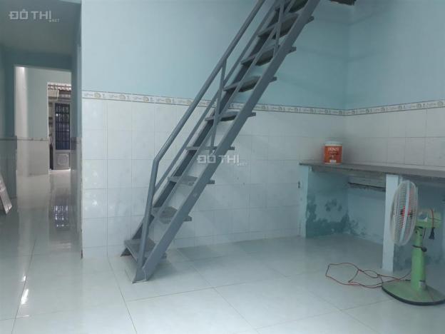 Bán nhà SHR, DT 4x18m, sau chợ đầu mối Hóc Môn 12885974