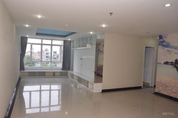 Bán căn hộ chung cư Giai Việt Q. 8, DT 150m2, 3 PN, 3.7 tỷ. LH C. Chi 0938095597 12887927