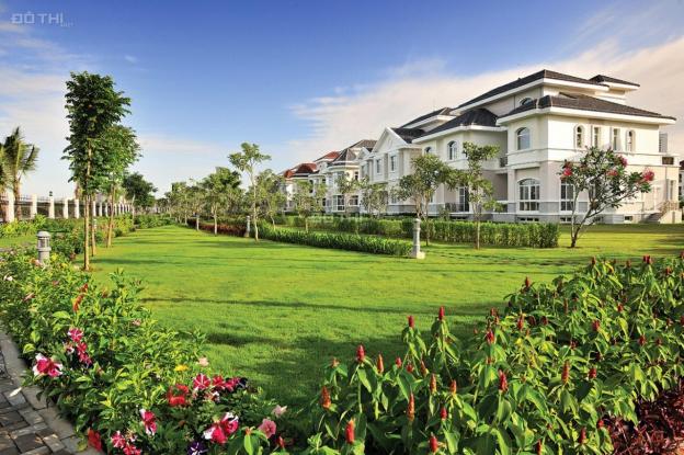 Bán biệt thự đẳng cấp Chateau, Phú Mỹ Hưng, Quận 7, giá chỉ 36 tỷ 12893654