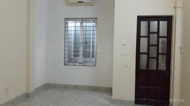 Bán nhà Trường Chinh DT 25m2, ngõ rộng thoáng, giá 2.25 tỷ 12895483