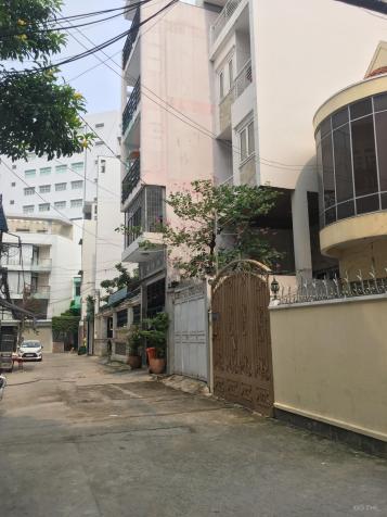 Chính chủ cần bán gấp nhà 3 lầu 4 x 14 m ngay Vincom Nguyễn Xí, giá 7.8 tỷ, 0902852138 12899853