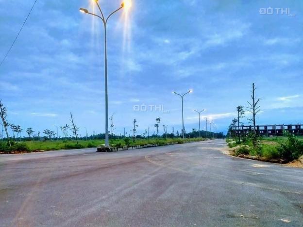 Đất nền trung tâm thành phố Quảng Ngãi giá chỉ 1.3xx tỷ. Nằm gần các tiện ích đặc trưng của TP 12900693