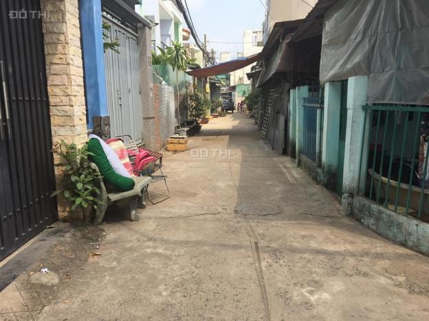 Nhà gần chợ cầu, phòng CC Q12, hẻm Đông Hưng Thuận 27, P. Đông Hưng Thuận, Q12 12900785