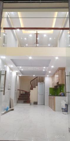 Bán nhà Chính Kinh, Thanh Xuân 32m2, 5 tầng, giá 3.3 tỷ, 20m ra mặt phố, LH 0972638668 12901817