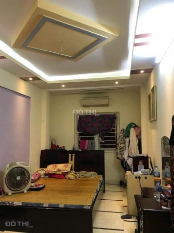 Hiếm! Bán nhà phố Nguyễn Văn Huyên, 36m2, 4 tầng, chỉ 2.7 tỷ, LH: 037.3300.266 12910410