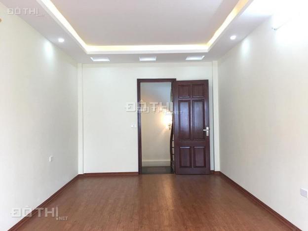 Nhà Kim Giang, Nguyễn Xiển, SĐCC, 33m2 x 5T, giá 2.65 tỷ. LH 0903070282 12913562