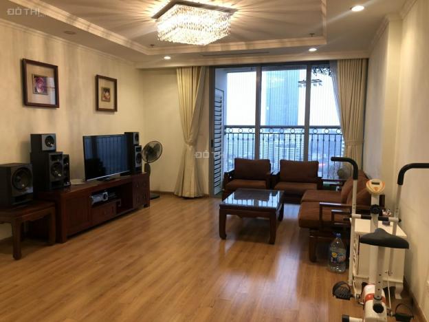 Cho thuê căn hộ Trung Yên Plaza 137m2, 3 phòng ngủ, full nội thất cơ bản, giá 13tr/tháng, LH 09.777 12915487
