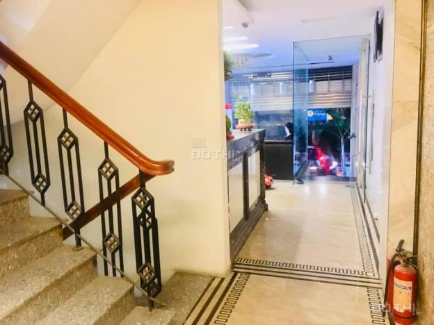 Tòa khách sạn mặt phố Vũ Tông Phan, doanh thu khủng, lô góc, 100m2 x 9T 12917962