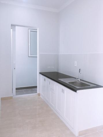 Cho thuê căn hộ 7.5 tr/tháng, ngay trung tâm quận 8, 2PN + 1PK + 2WC + 1Bancon 12918451