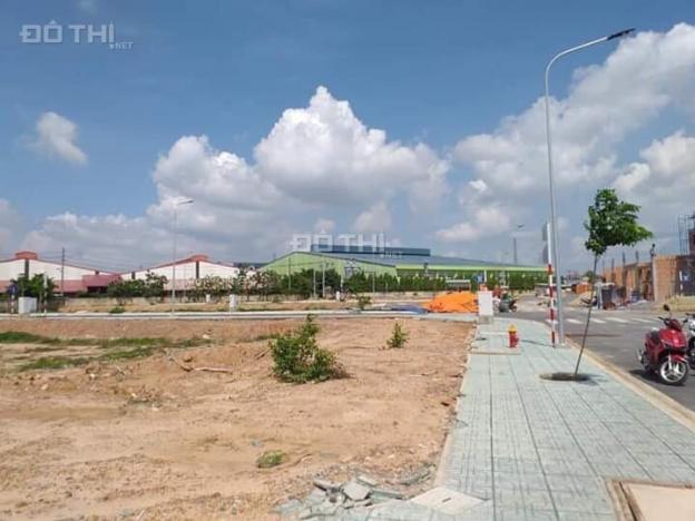 Đất nền mặt tiền gần chợ mới Thủ Dầu Một giá TT 636 triệu, DT 100m2. LH: 0984321230 12919154