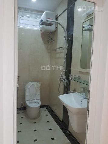 Bán nhanh nhà 32m2, 5 tầng, cạnh hồ Triều Khúc, giá chỉ 2,3 tỷ. LH 0904959168 12920197