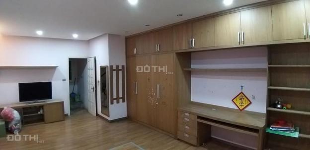 Bán nhà Nguyễn Chí Thanh, 2 mặt thoáng, ô tô, 40m2 x 5 tầng, 6.9 tỷ 12921827