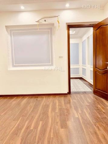 Siêu phẩm Nguyễn Sơn, 40m2 - 5T, ôtô cách 5m, 100m ra mặt phố, 3.25 tỷ. LH 0981092063 12922759