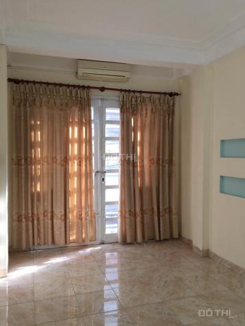 Bán nhà mặt phố Hoàng Mai, 35m2, 5 tầng, giá 3.9 tỷ, liên hệ 0945818836 12926838