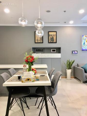 Cho thuê căn hộ Vinhomes Central Park theo ngày 2 phòng ngủ, nội thất cao cấp 12927297