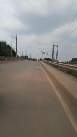 Bán lô đất mặt tiền Nguyễn Xiển, cách Vinhomes Q. 9 1 cây cầu 12933349