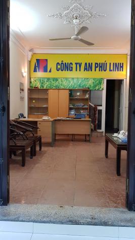 Cho thuê làm văn phòng hoặc cửa hàng kinh doanh mặt tiền Hoàng Ngân, Cầu Giấy, 120m2/2T, 50tr/th 12936450