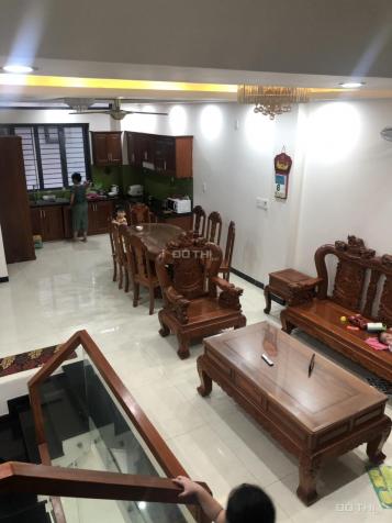 Chính chủ cho thuê nhà 25 triệu/tháng 1 hầm, 2 lầu, full nội thất, DT sàn 450m2 12936815