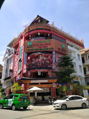 Bán nhà mặt tiền Lê Lợi, Quận 1, DT 8mx25m, giá tốt 300 tỷ, LH 0904.29.33.63 12940941