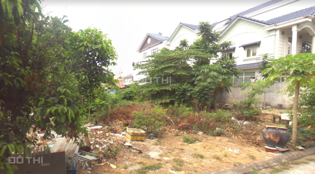 Bán lô đất đường Lê Văn Lương gần Vivo City Q. 7, dân cư đông, giá TT chỉ 1.54 tỷ, LH Ngọc 12941235