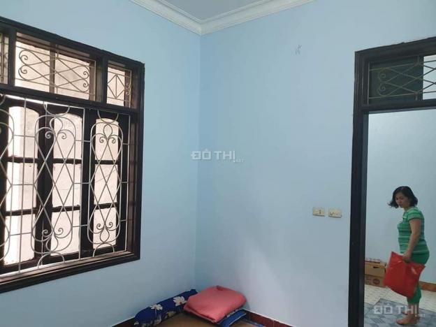 Bán nhà Nguyễn Trãi, Thanh Xuân 42m2 x 3T mặt tiền 6m, 2.8 tỷ. LH: 0985990368 12946749