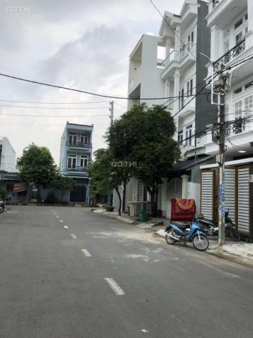 Nhà 4x18m, đường Tiền Lân 18 (nhựa 12m), khu dân cư Tân Tiến, xã Bà Điểm 12953155