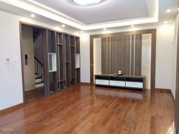 Bán nhà 126 Hoàng Văn Thái 90m2 x 5 tầng như mới đường 2 ô tô 9 tỷ tiện đi các phố khu dân trí cao 12957538