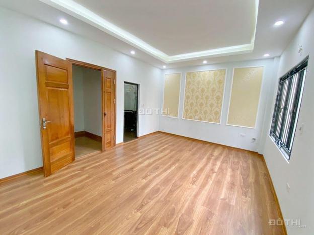 Hot, nhà Nguyễn Sơn - Long Biên, nhà mới đẹp ở ngay 40m2 x 4 tầng, 3.85 tỷ. 0971320468 12959932