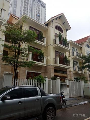 Cho thuê nhà biệt thự Nguyễn Tuân, Thanh Xuân, DT 160m2, 4 tầng, MT 10m. Giá 60 tr/th 12963027
