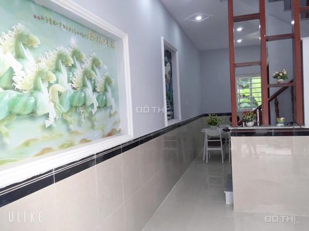 Bán nhà liền kề cách chợ Bình Chánh 3km, DTSD 80m2, giá 850tr 12963513