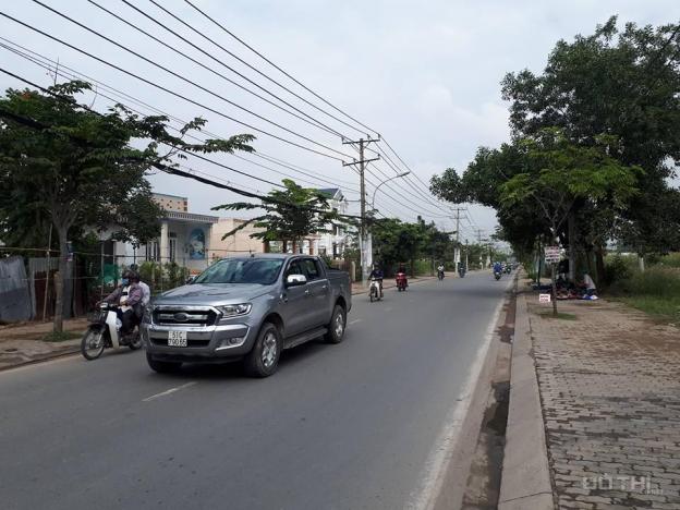 Đất chú Sáu bán ở đường Nguyễn Văn Tạo, 1664m2 thổ mặt tiền rộng 37.4m, sổ hồng tên chú 12963983