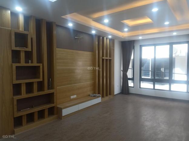 Bán nhà Láng Hạ, gara ô tô, đẹp, ngõ thông, 60m2, 5.75 tỷ 12964233