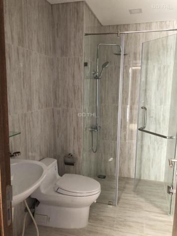 Cần bán gấp căn hộ 2PN + 2WC/70m2, The Golden Star Nguyễn Thị Thập, Q. 7, nhà mới 100%, 2,5 tỷ 12964643