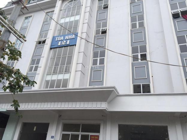 Cho thuê văn phòng tòa nhà 121 đường Nguyễn Phong Sắc, DT từ 100m2 - 1000m2, giá hấp dẫn 12965893