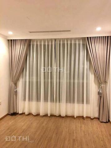 Bán nhà gần trường cao đẳng Công Nghiệp, Thanh Trì 33m2, DT 33m2 * 5T, giá 1,7 tỷ, 0947546869 12966188