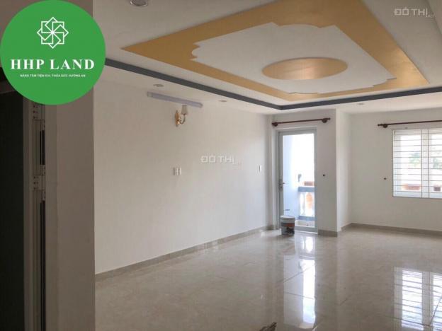 Cho thuê nhà mới xây 1 trệt, 3 lầu với 10 PN thuộc KDC Bửu Long, gần trường song ngữ Lạc Hồng 12973478