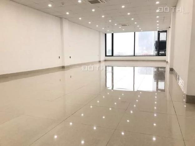 Cho thuê VP Duy Tân 70m2 mới rẻ đẹp bậc nhất, khu vực Cầu Giấy, 037.204.2261 12987795