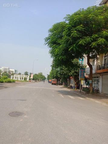 Bán nhà kinh doanh 5 tầng, khu đô thị Giang Biên, view vườn hoa DT 90m2, đường trước nhà 15m 12988843