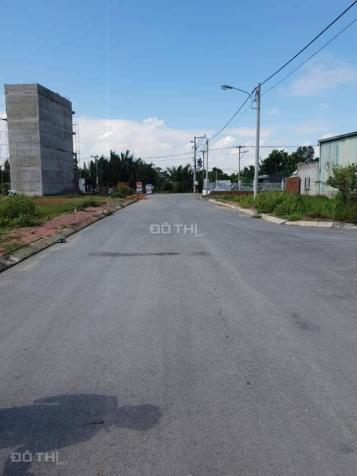 Tôi cần bán lô đất góc 2MT đường Bưng Ông Thoàn, Phú Hữu, Quận 9 giá chỉ 42tr/m2. LH 0982.336.236 12989598