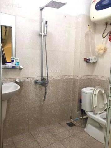 Cuối năm bán gấp nhà phố Linh Đàm, đẹp, ở ngay 40m2, 4T, chỉ 2 tỷ 750tr 12989792